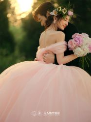 -第一夫人婚纱摄影(南京店)