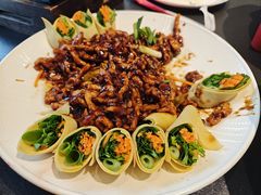-老码头黑皮肘子锅包肉熏酱水饺(文政街店)
