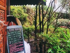 -蓝壁虎咖啡酒馆