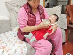-爱的果实月嫂育婴师(世纪东方店)