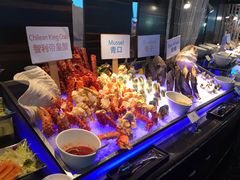 自助取餐区-广州花园酒店·凌璇阁旋转餐厅CAROUSEL360