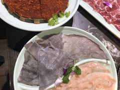 -红九格老火锅(三峡广场店)