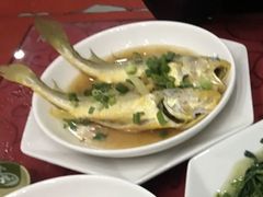 小黄鱼-宁海海鲜店(华严街店)