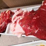 两小时内绝对让你吃饱喝好。服务员普遍以大妈为主