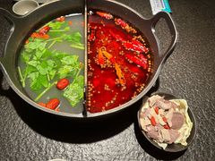 -三出山火锅(南京万象天地店)