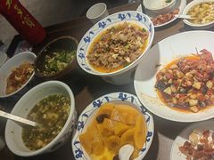 -八碗湘长沙市井菜(坡子街店)