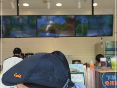 -CoCo都可(昆百大店)