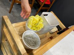 -鲁员外地锅鸡地锅鱼(古墩路店)