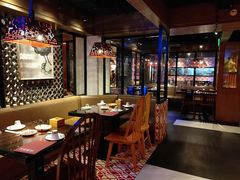大堂-江边城外烤全鱼(方庄时代购物中心店)