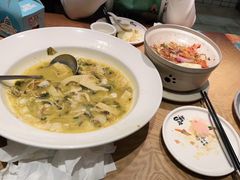 -宽鲜锅贴家常菜(永旺东部购物中心香港中路店)