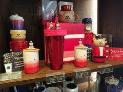 -星巴克(杭州西湖银泰1F店)