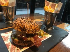 -FAT COW(虹梅路店)