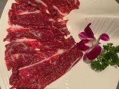 -左庭右院鲜牛肉火锅黑金店(陆家嘴中心店)