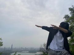 -紫金山山顶公园