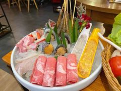 -樾餐厅泰式海鲜火锅(民歌湖店)