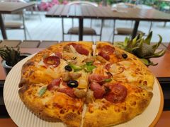 -必胜客(上海华谊新所店)