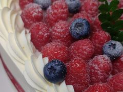 -花花卷卷·鲜食蛋糕(泉屋店)