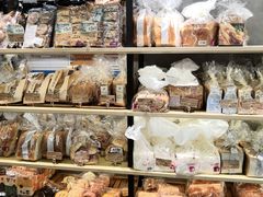 -圣安娜饼屋(信和广场店)