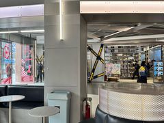 -M Stand(成都COSMO店)