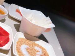 -海底捞火锅鲜切牛肉主题店(长寿路店)