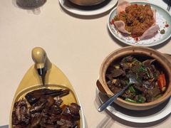 -八府香鸭·啫啫煲(华山路店)