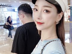 -Chanel(德基广场店)