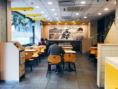 用餐区-真功夫(环市中路店)