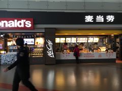 -麦当劳(禄口机场T2航站楼)