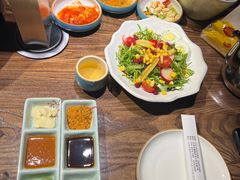 -明洞阿姨·韩式酱蟹烤肉·创意料理(三元桥店)