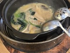 -濠轩阁特色生蚝火锅(水湾路店)
