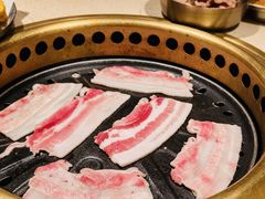 -蚂蚁洞·烤肉大营地(上海静安大悦城店)