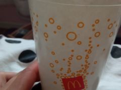 英式香浓奶茶-麦当劳(王顶堤店)