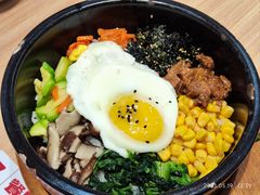 石锅拌饭-米村拌饭(东方新天地店)