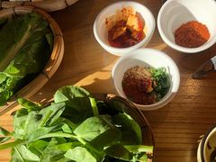 -阿婆情腊排骨火锅(金虹路店)