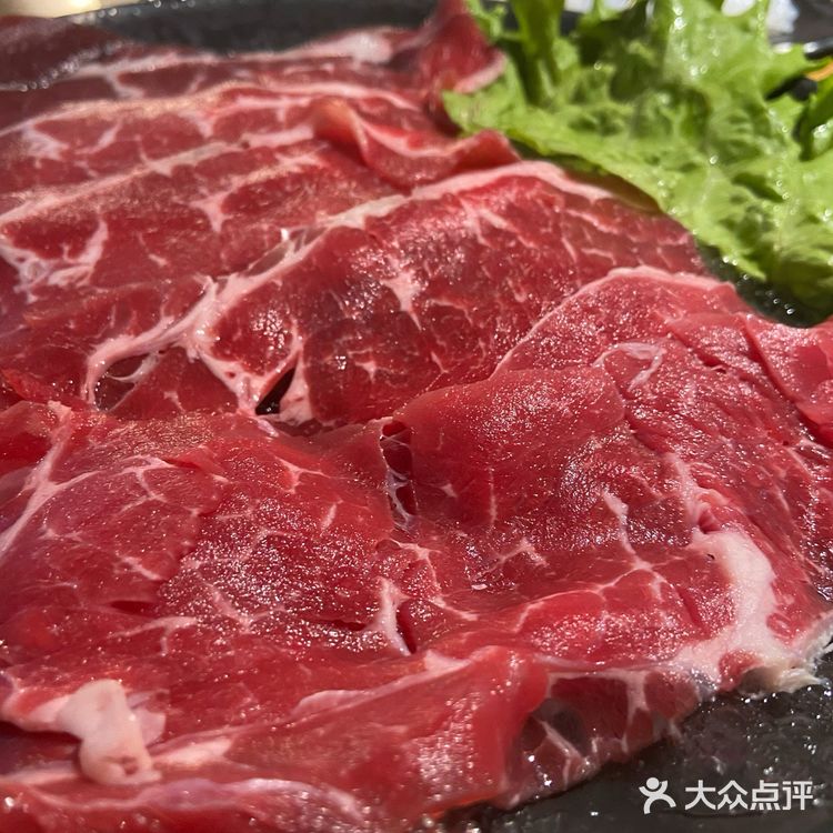价格也不贵。自从知道臭臭火锅的肉肉都来源自呷哺呷哺