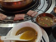 -阿山卓·野生菌火锅·纳西火塘烤肉