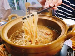 米粉-食爺炭炉鸡煲·烧烤