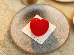 烈焰红唇-玲婧胡同·生日蛋糕·餐厅(嘉里城店)