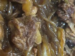 -粘豆包柴火铁锅炖