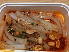 -渝信川菜 · 川味家常菜(财富购物中心店)