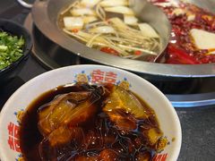 -沸炉重庆老火锅(军事博物馆店)