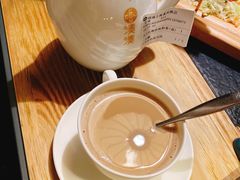 大红袍珍珠奶茶-湊湊火锅·茶憩(上海合生汇店)