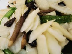 -青啤之家大酒店(登州路店)