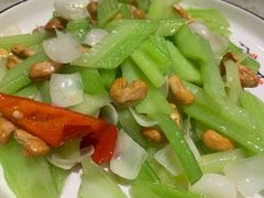 -眷江南之小蓝鲸(王府大街店)