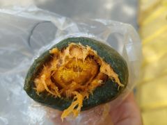 咸蛋黄肉松青团-中山大厦熟食外卖(珠江路店)