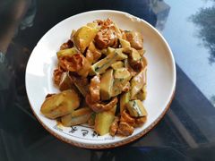 -梅飞酒家(名辉豪庭店)