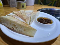 -小小河边鱼(天润城店)