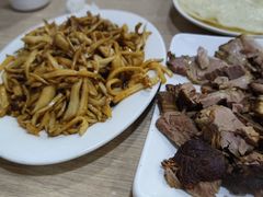 杏鲍菇炒肉丝-姥家春饼店(漳州二路店)