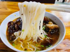 -越洋肖氏老米线(杨家坪店)