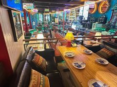 -Famous肥猫墨西哥音乐餐吧(五棵松华熙LIVE店)